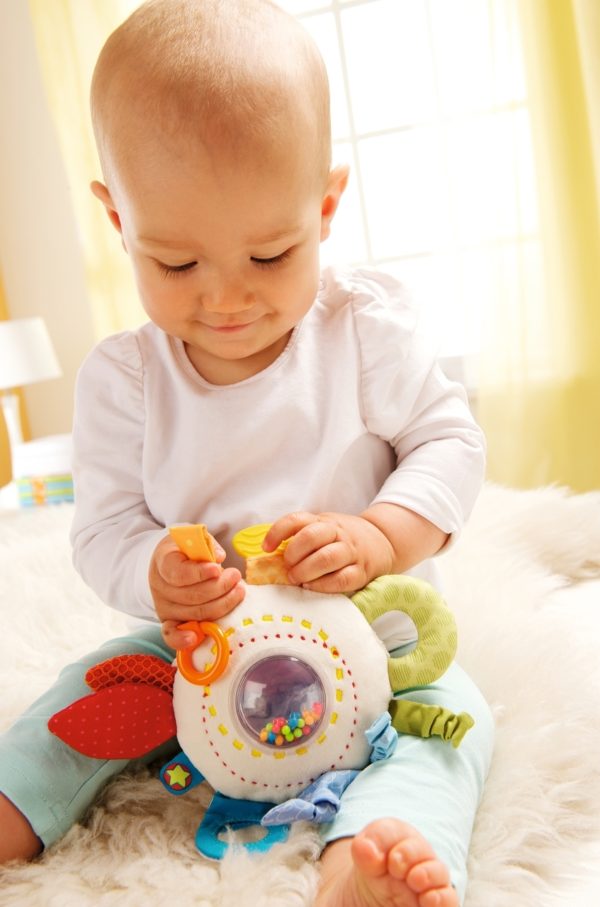 Teether Cuddly Rainbow Round