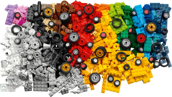 LEGO Classic: Bricks and Wheels