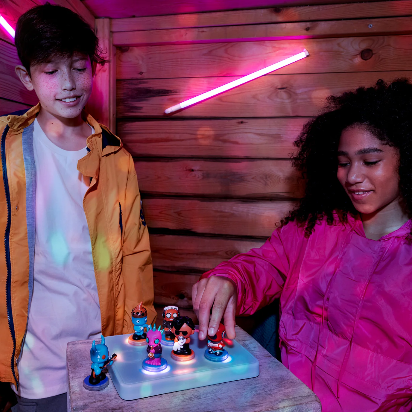 Loops Lab: Loops Glow Sound Activated LED tube